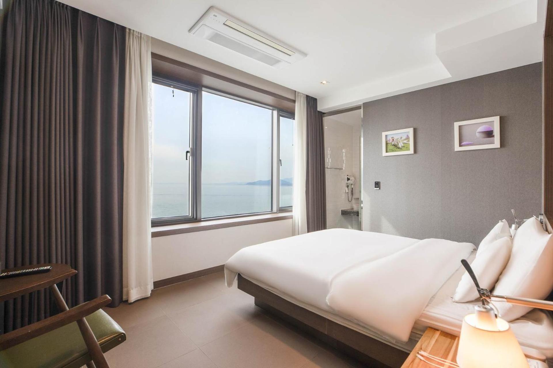 Incheon Blue Marine Hotel מראה חיצוני תמונה