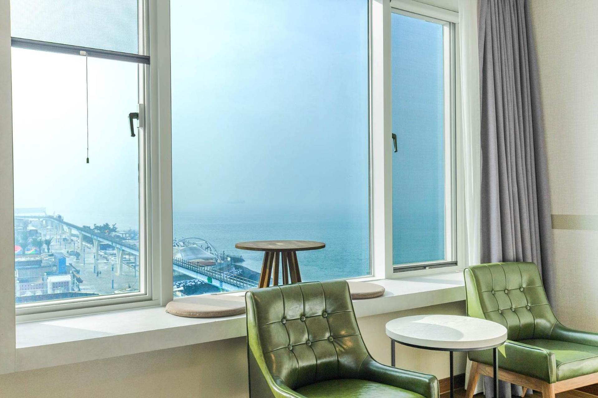 Incheon Blue Marine Hotel מראה חיצוני תמונה