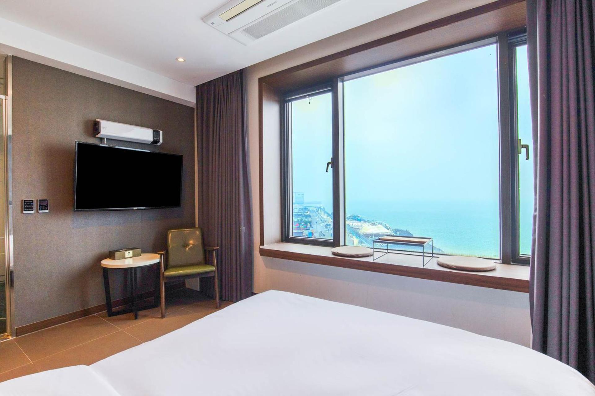 Incheon Blue Marine Hotel מראה חיצוני תמונה
