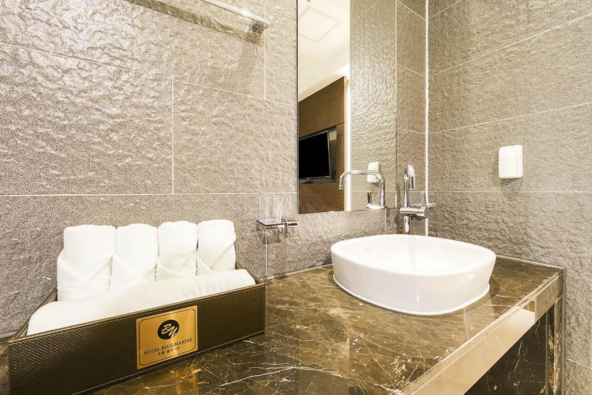 Incheon Blue Marine Hotel מראה חיצוני תמונה