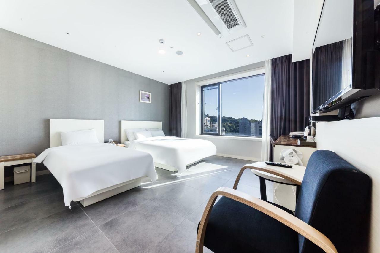 Incheon Blue Marine Hotel מראה חיצוני תמונה