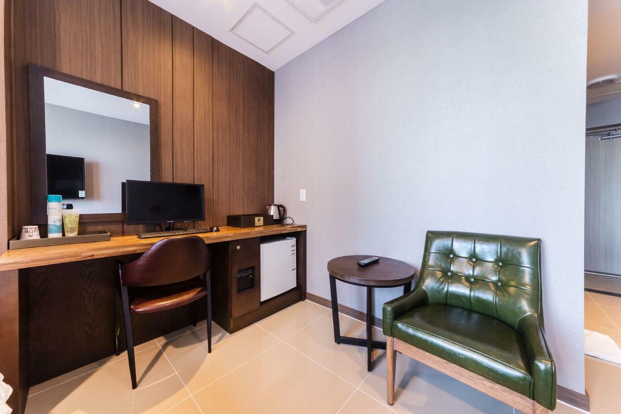 Incheon Blue Marine Hotel מראה חיצוני תמונה