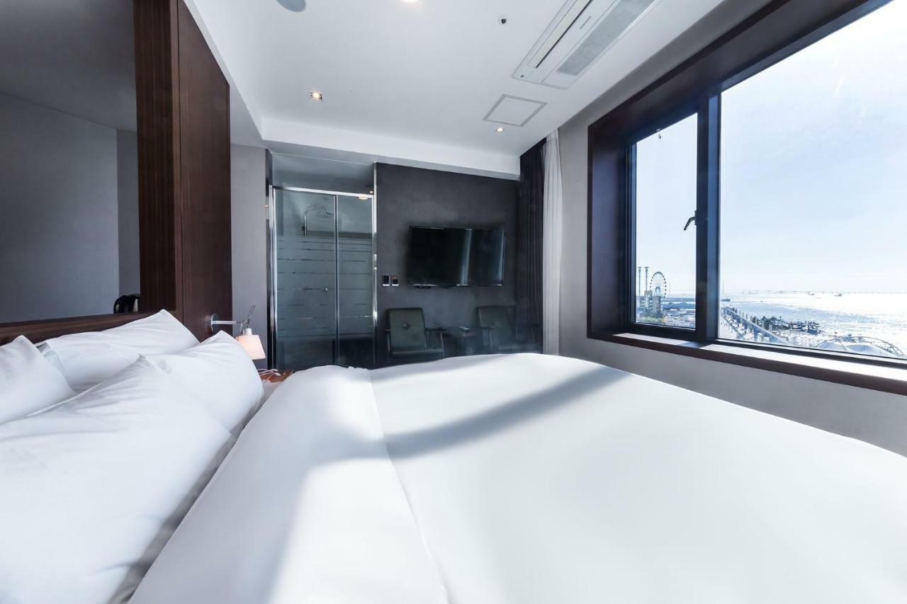 Incheon Blue Marine Hotel מראה חיצוני תמונה