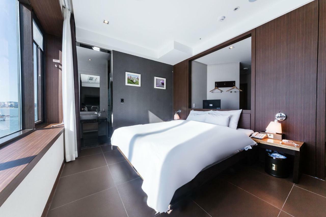 Incheon Blue Marine Hotel מראה חיצוני תמונה