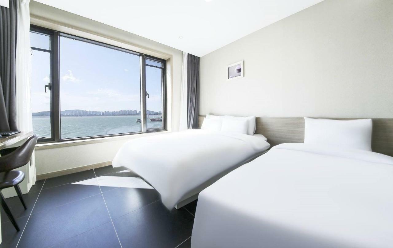 Incheon Blue Marine Hotel מראה חיצוני תמונה